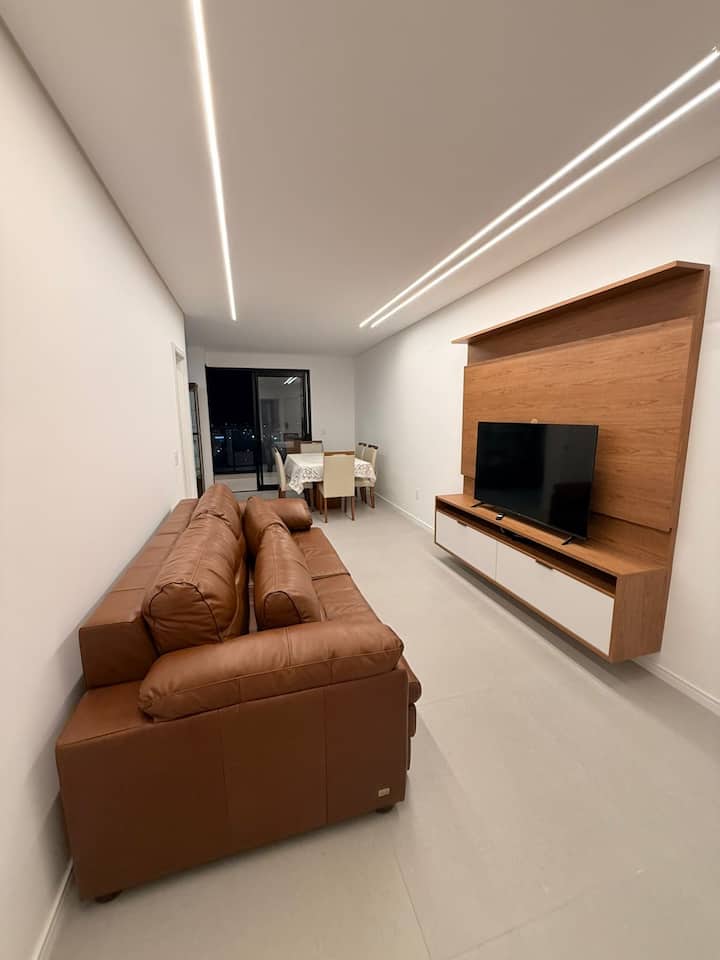 Apartamento De Praia Perfeito, 150 Mt Do Mar. - Pôrto Belo