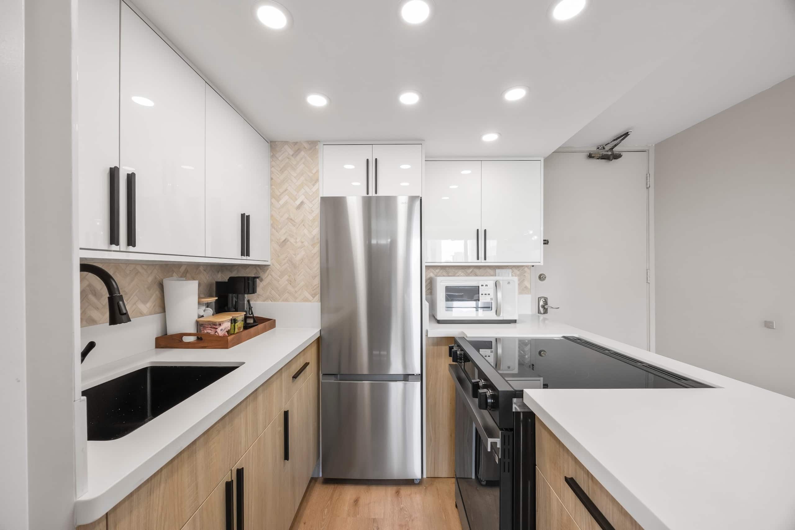 Stunning Tropical 1BR-Central Waikiki-Near Beach! - Image 23