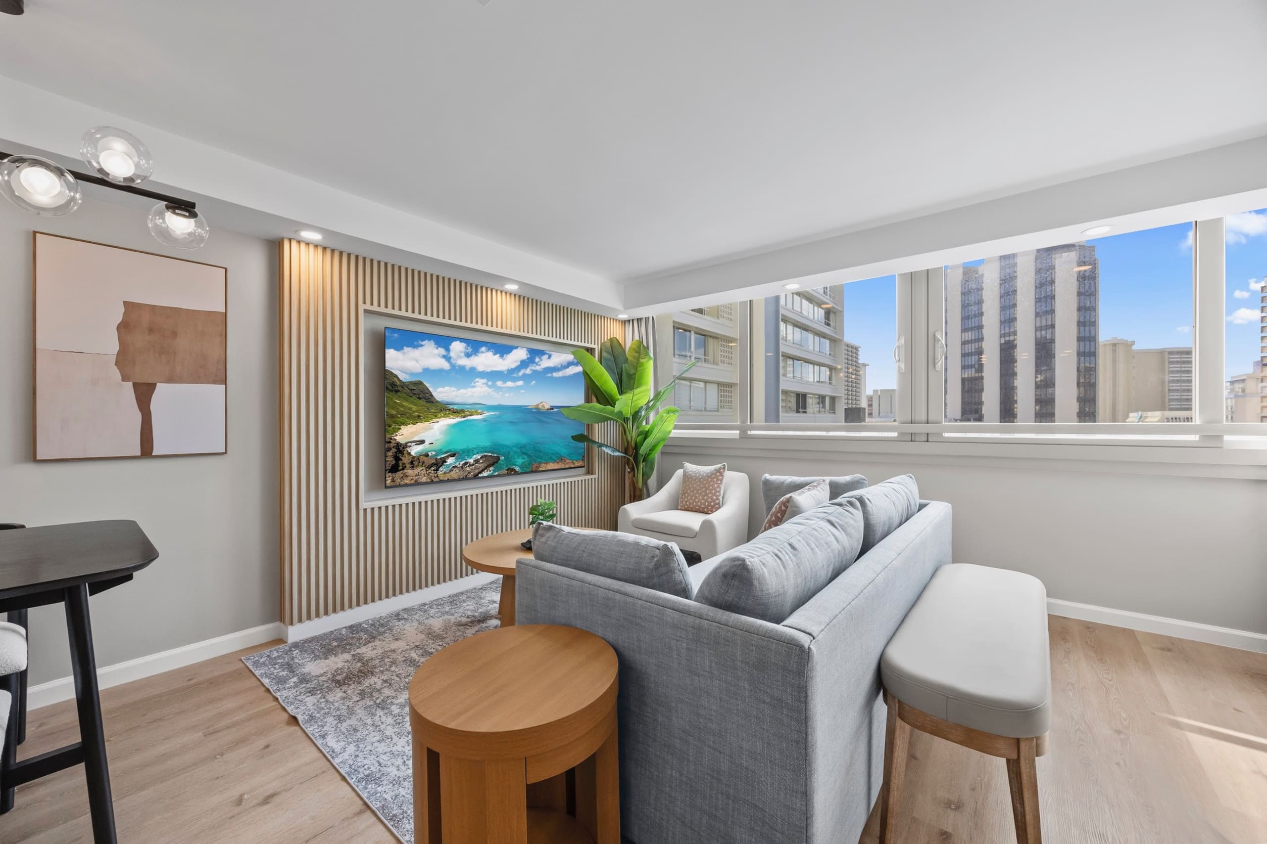 Stunning Tropical 1BR-Central Waikiki-Near Beach! - Image 12
