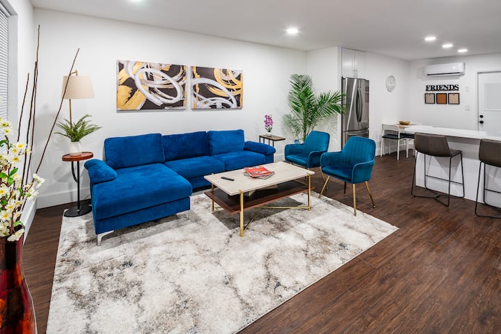 Modern Miami Retreat  Near Beaches & Hard Rock - Miami Shores, FL