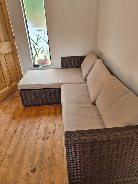 Popular Airbnb listing: New cabin with Jacuzzi - Curanipe in Pelluhue