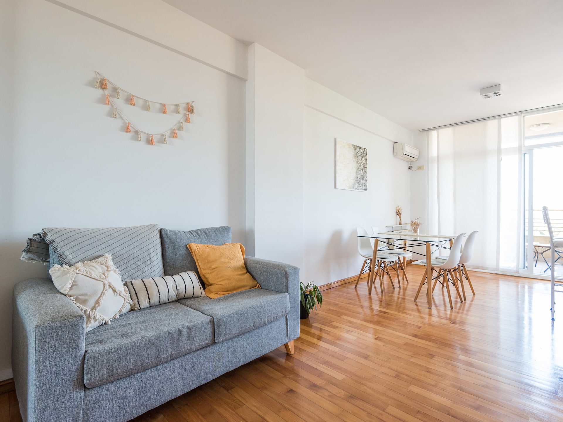 Bright apartment with one bedroom