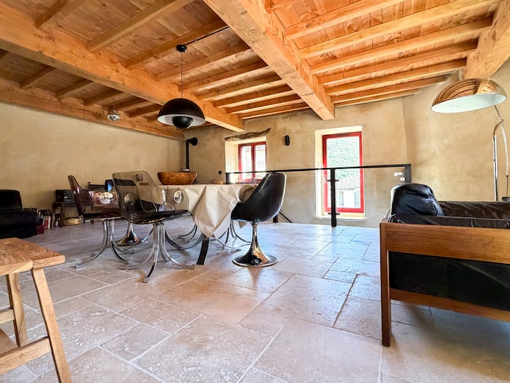 Charm, Comfort, Nature, River At 'La Funky Barn' - Saint-Pons-de-Thomières