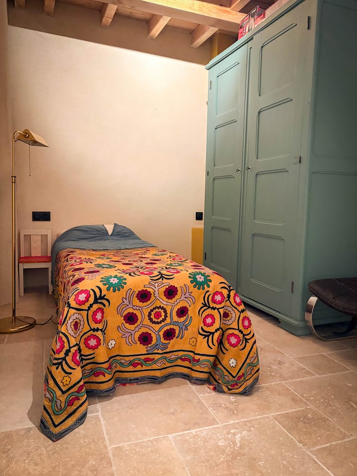 1 person bedroom