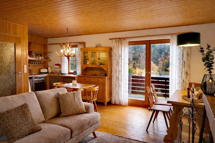 Haus Sommerseit'n 
Ruhe. Natur. Genuss. - Hersbruck