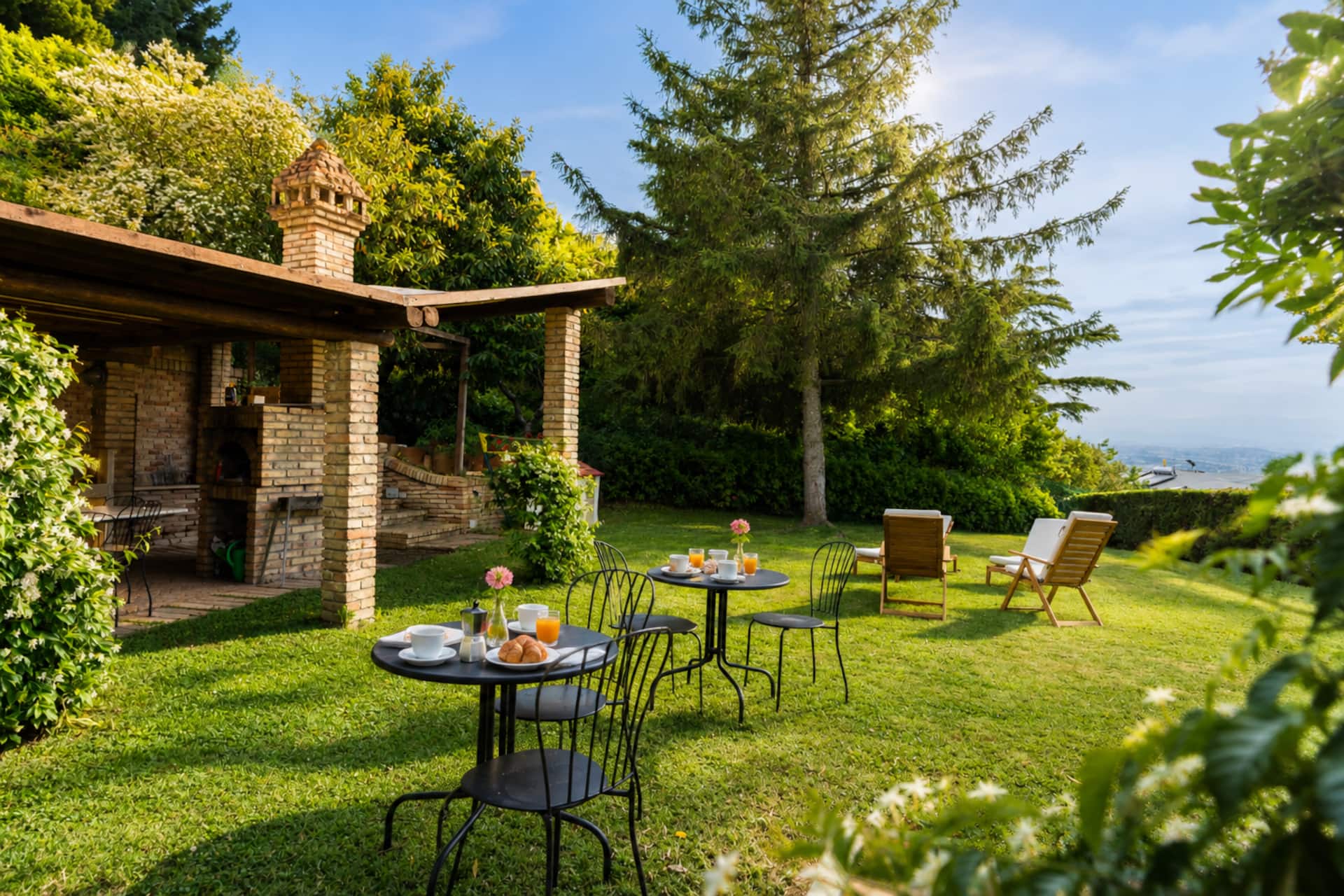 Exclusive Villa Sea & Mountain View, 5 Suites