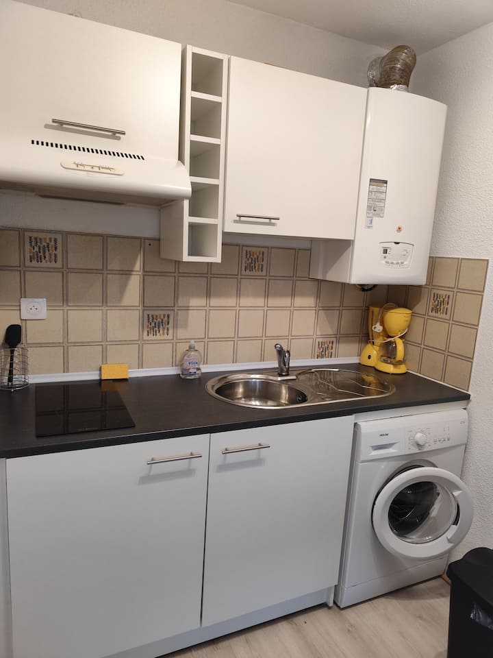 Grand Studio Avec Terrasse Proche Thermes & Centre - ibis budget Saint Paul Les Dax