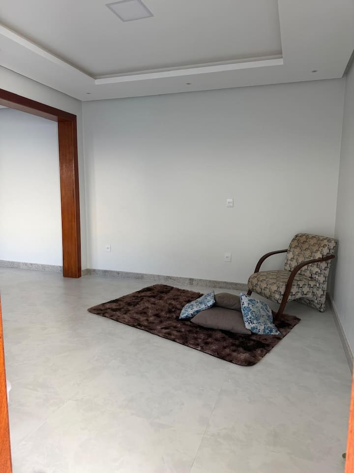 Casa Com Spa 950m Da Praia – Conforto&sofisticação - São Mateus