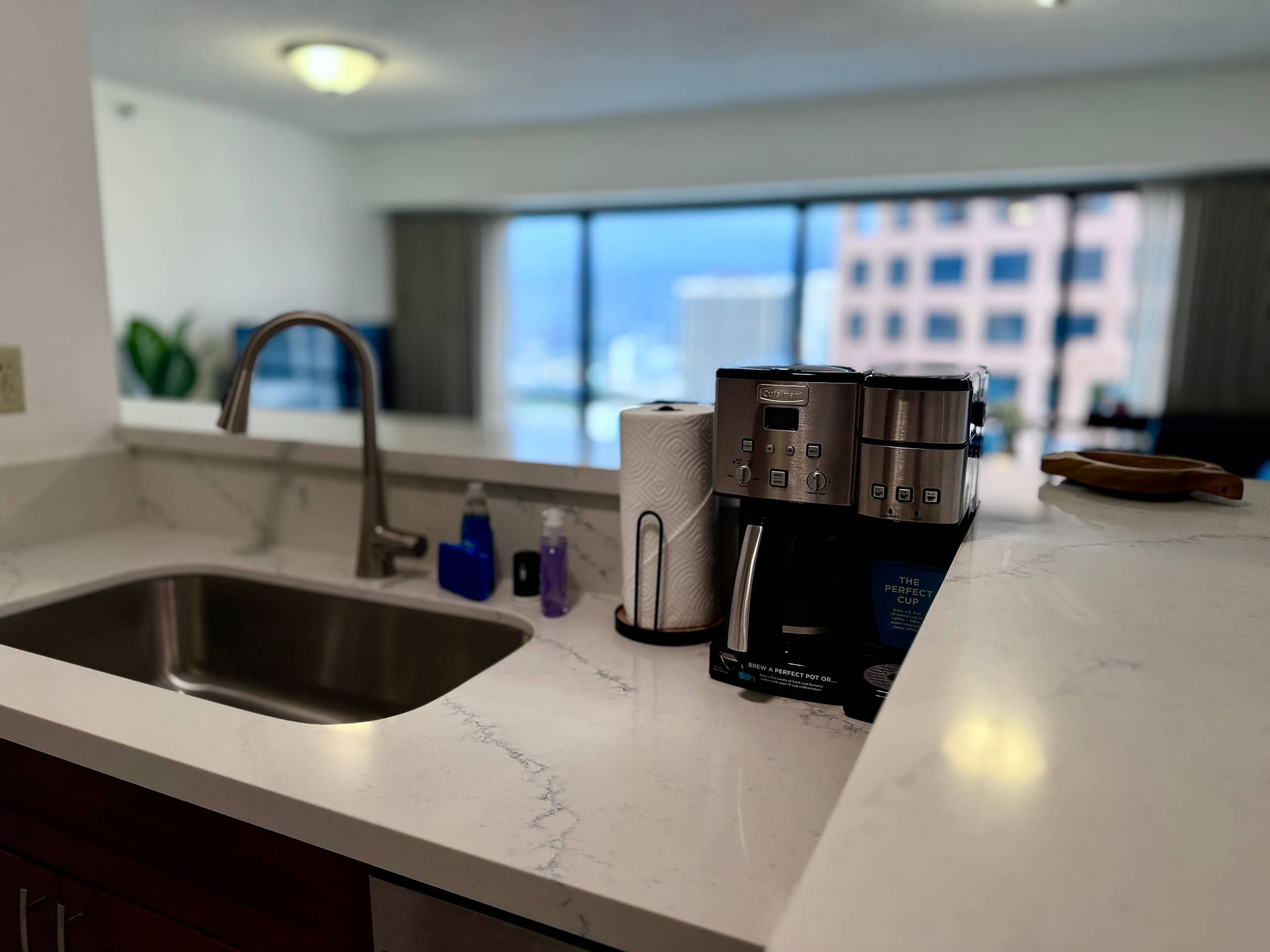 Honolulu Ocean View Condo w/ Free Parking - Image 8