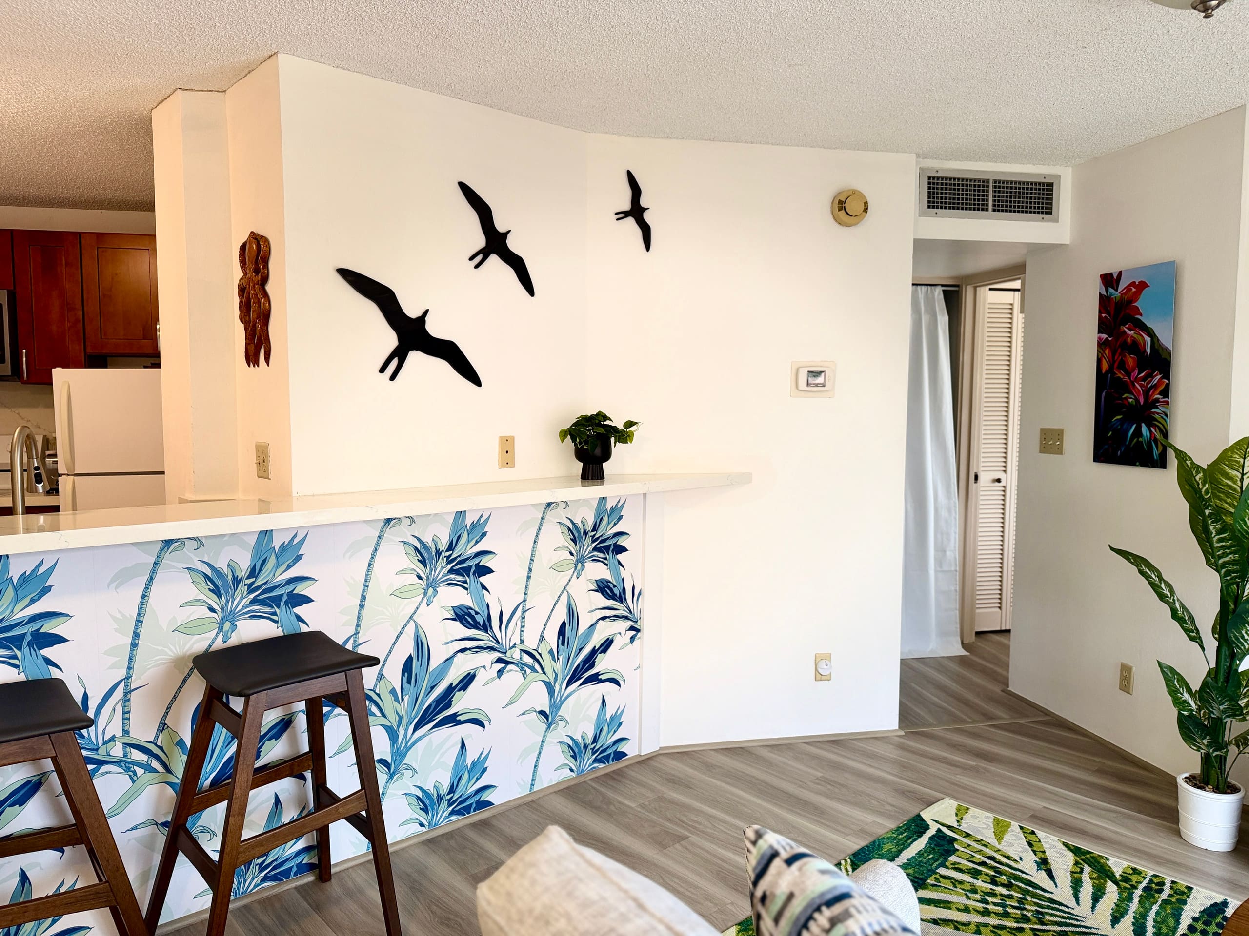 Honolulu Ocean View Condo w/ Free Parking - Image 18