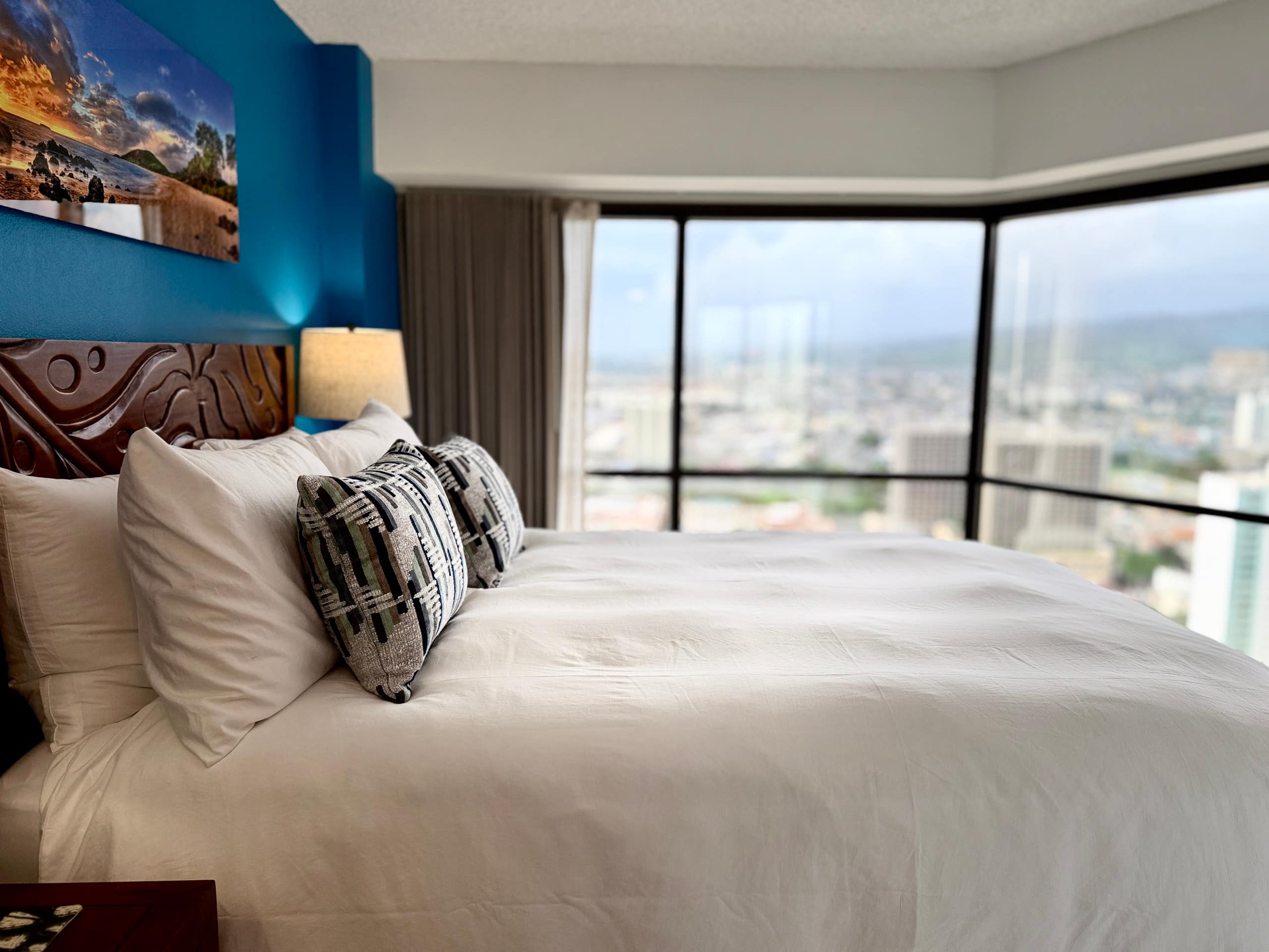 Honolulu Ocean View Condo w/ Free Parking - Image 25