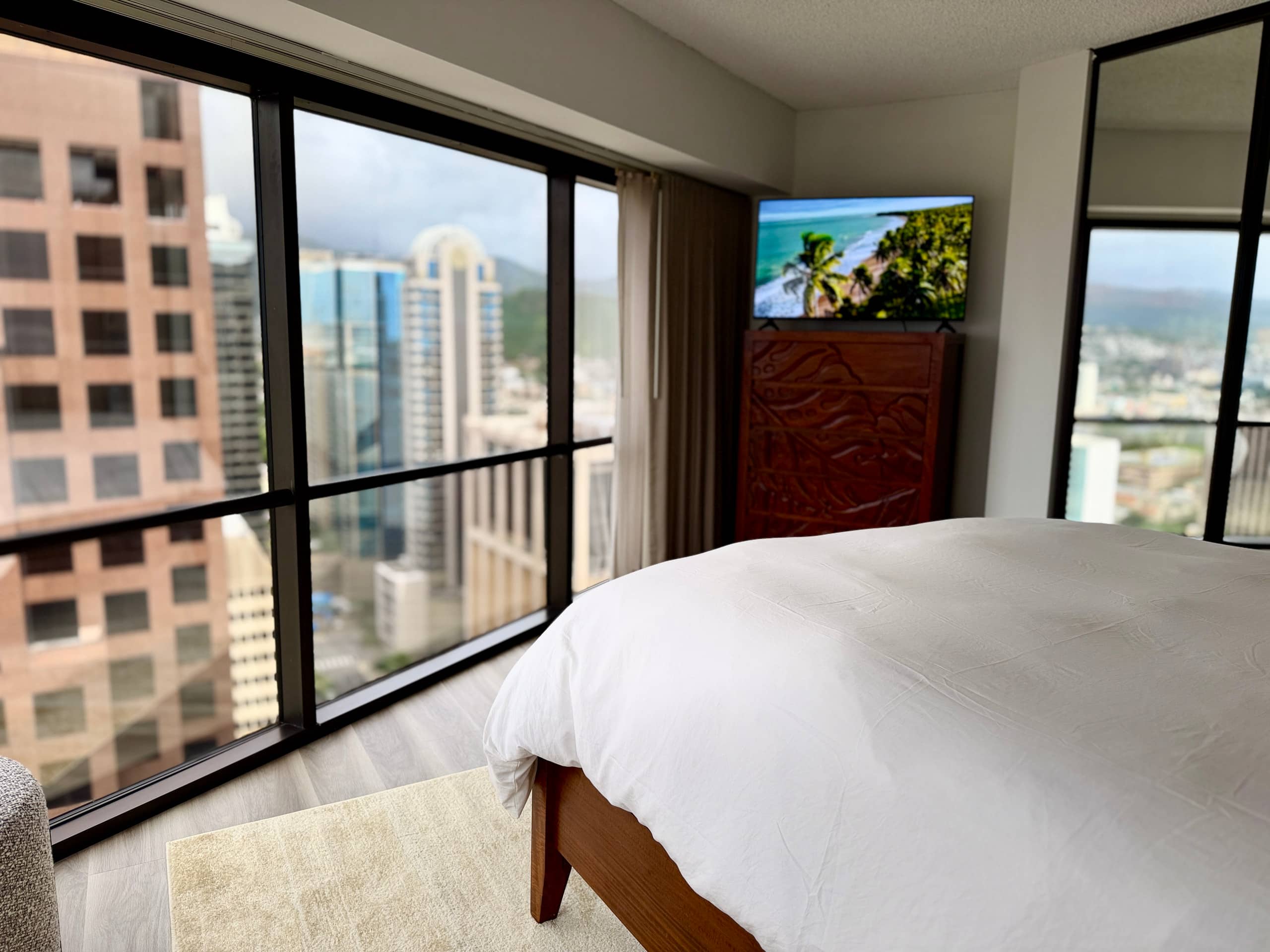 Honolulu Ocean View Condo w/ Free Parking - Image 29