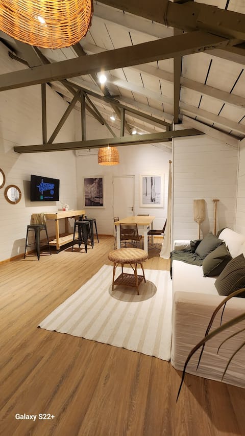 Top performing Airbnb: Beach house in Monte Hermoso