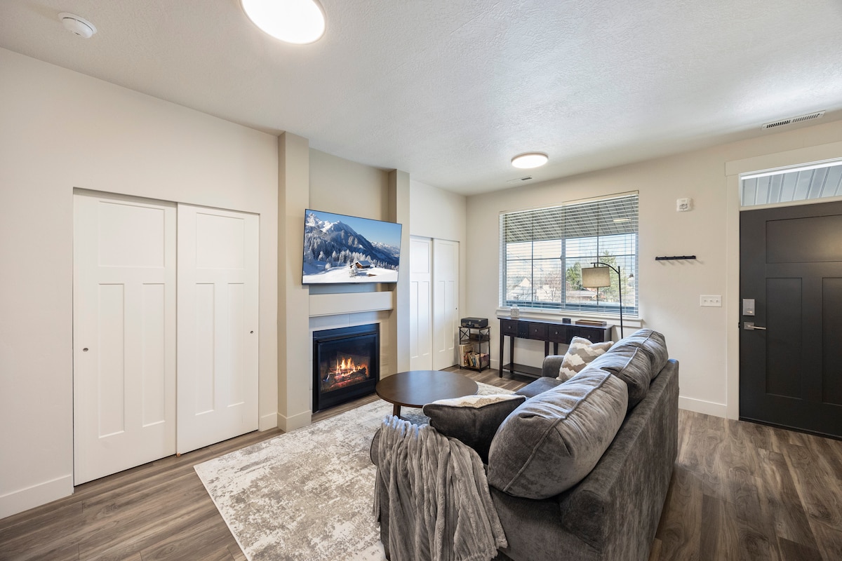 Cozy Mountain Retreat