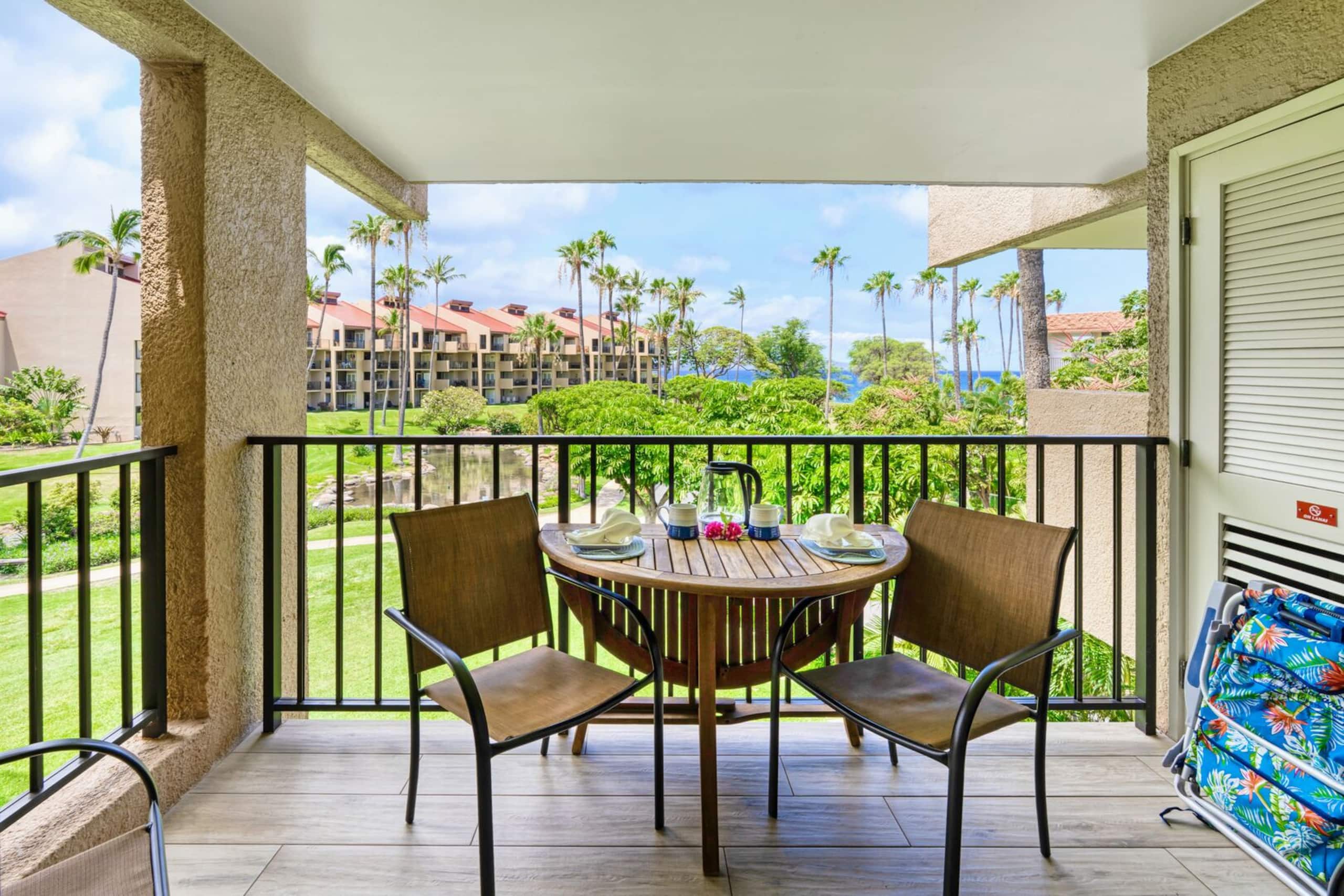 Ocean view near Beach - Kamaole Sands 1-306 - Image 1