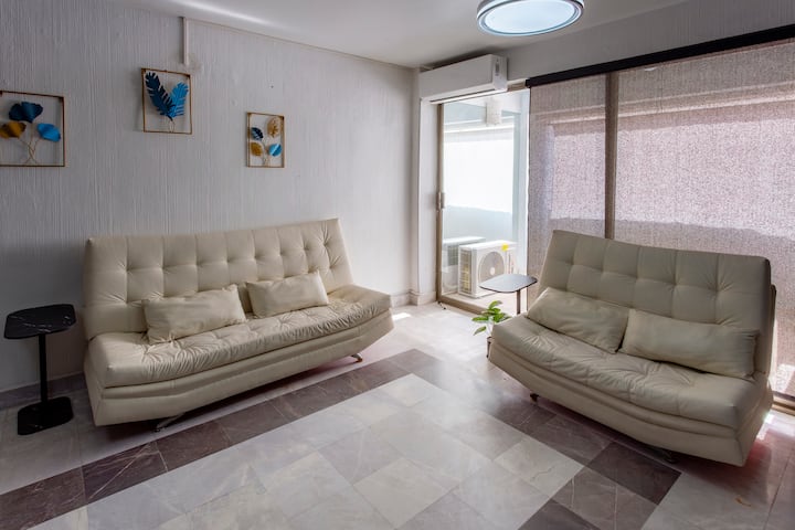 Bugambilias | Beachfront | Next To La Diana - Acapulco