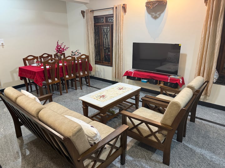 Living room 1 image 1