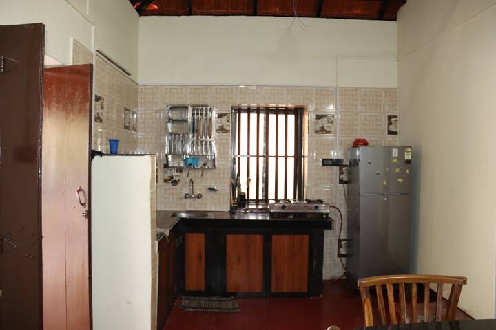 Kitchenette image 1
