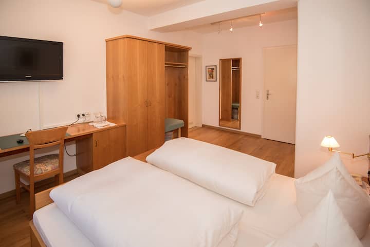 Doppelzimmer Marie (Hotel Scheidels Kranz) - Emmendingen