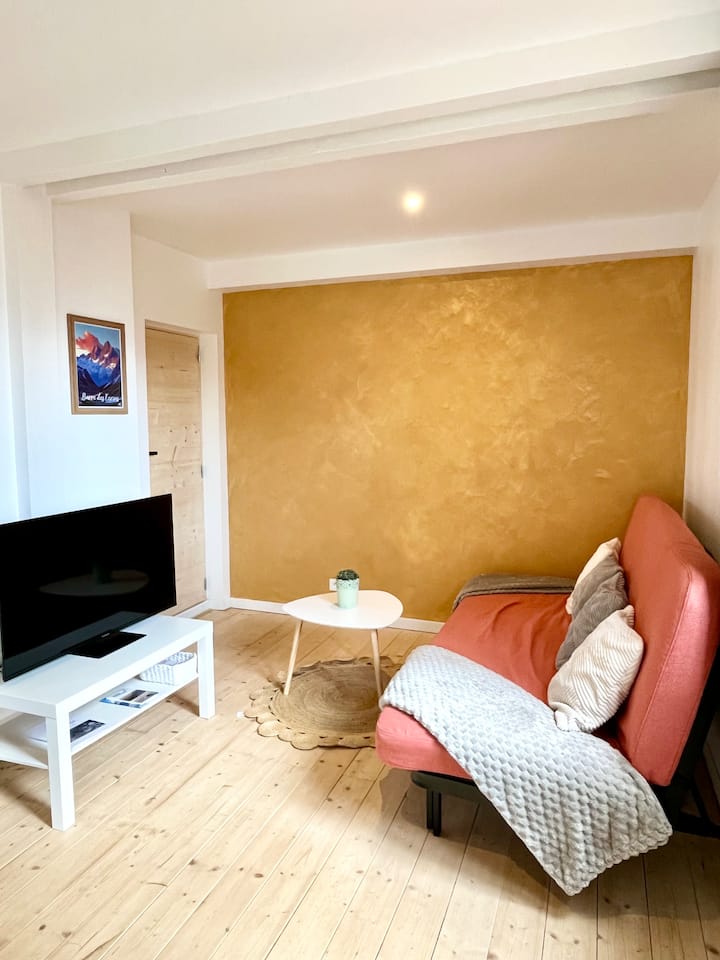 T2 Atypique Sauna Privé Extérieur - Briançon