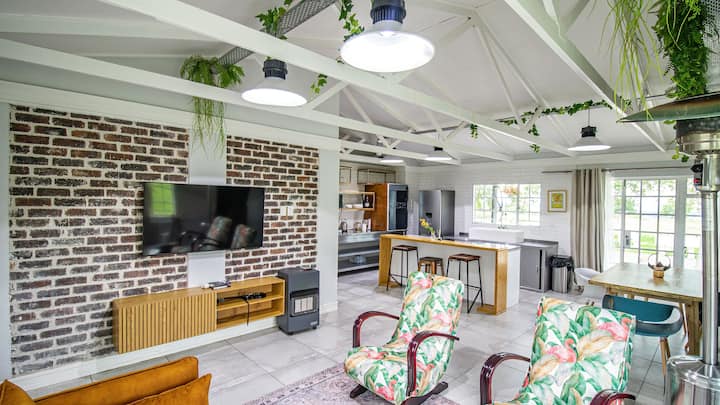 Modern Rustic - Centurion