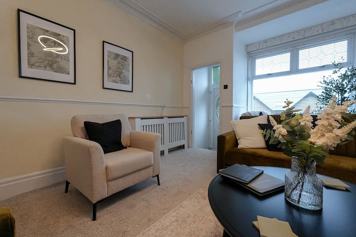 Contractor & Family Stay | Near M65 | Sleeps 6 - バーンリー
