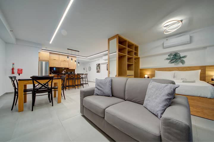 Central 1br Studio Near St. Julian’s Hotspots W/ac - Pembroke, Malta