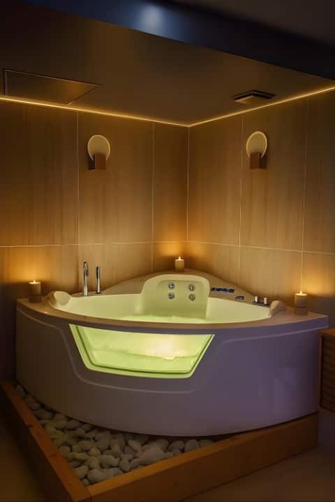 Propriété Airbnb réussie: Outdoor Sauna, Hot Tub, Movie Theater & Parking – L'Eden à Lorient