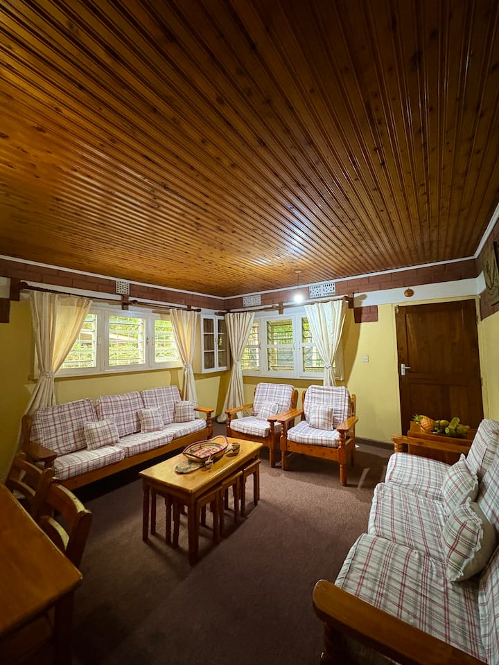 Ngaresero Haven, Cozy 3br Home With Garden & Farm - Usa River