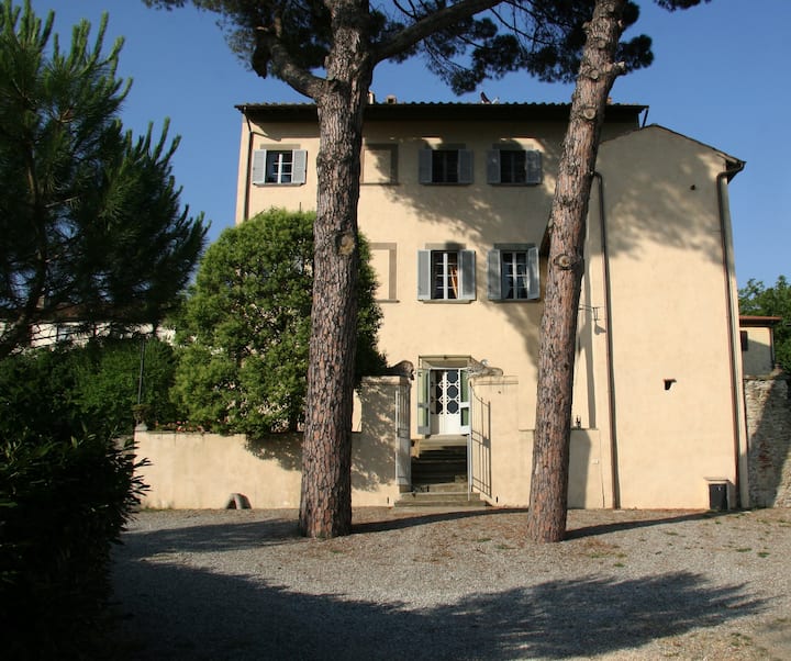 Villa I Leoni - Tuscany