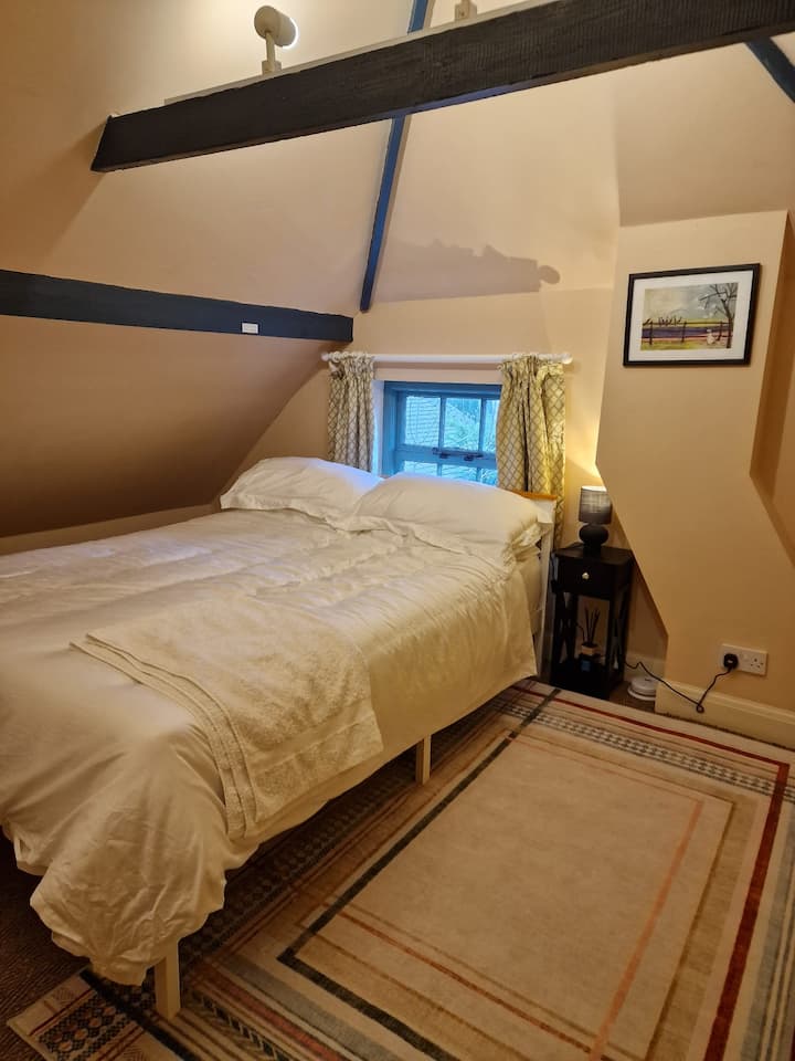 غرفة النوم 1