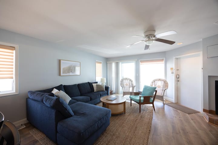 Two Bedroom Condo On Beach Block - Wildwood Crest