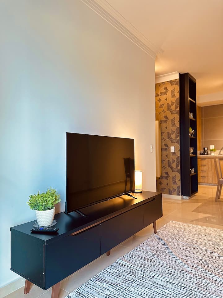 Luxury Apartment Dubai | Pool And Parking Space - Pouso Alegre