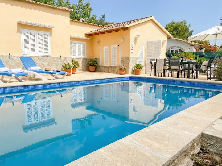 Villa Lilly 6 Pax: Piscina, Ac Y Cerca De La Playa - Alcúdia