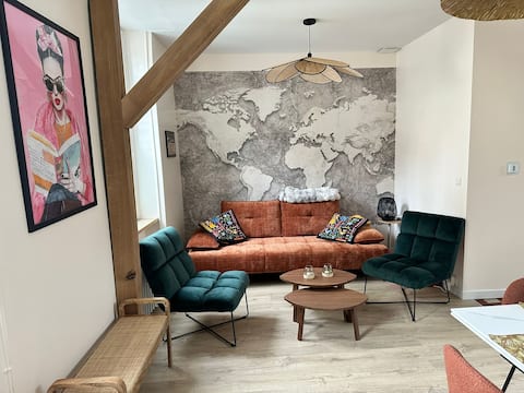 Successful Airbnb property: Bicotea: calm & old charm, reinterpreted in Le Mans