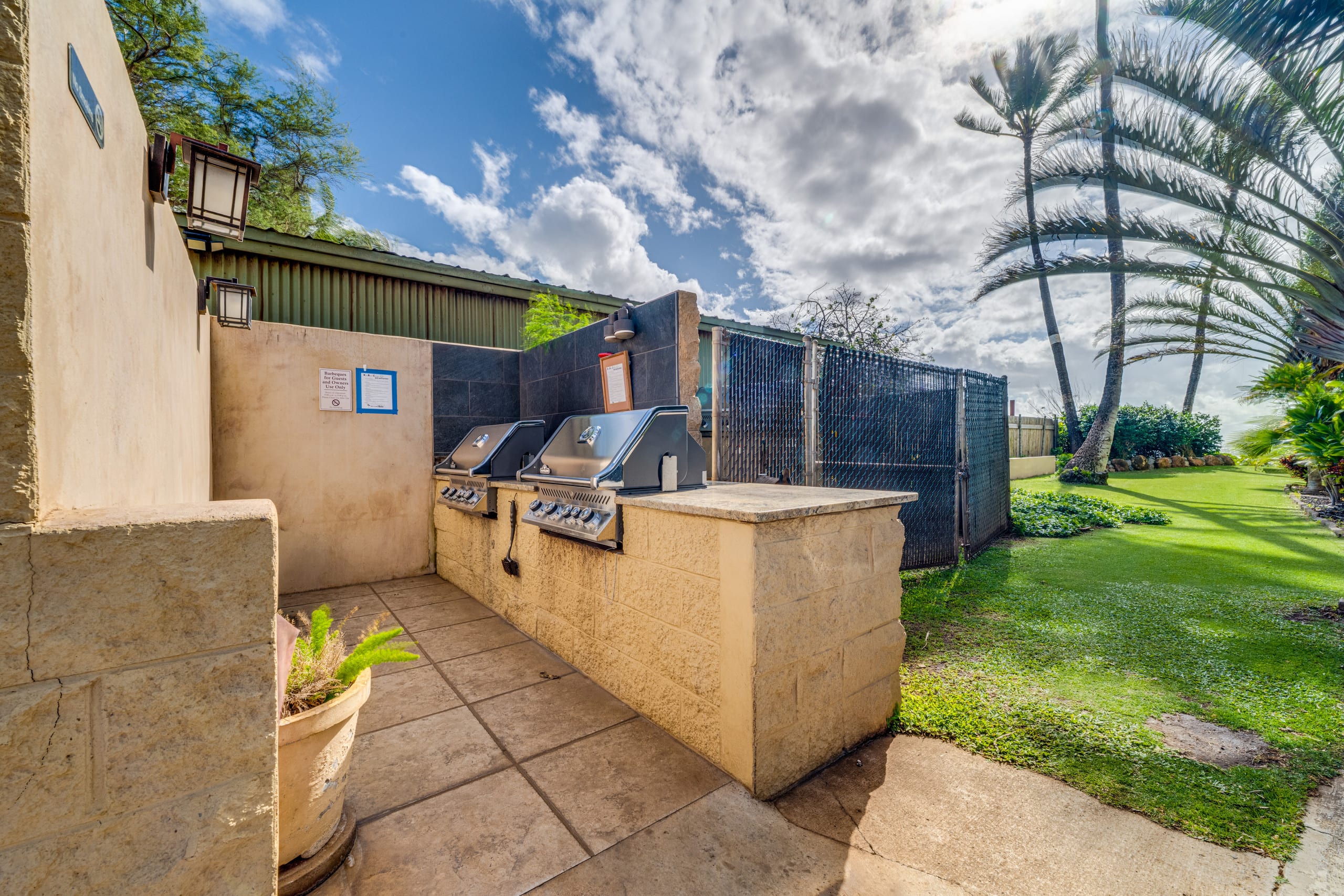 Sun & Stunning Oceanfront Sunsets–Kihei Beach #505 - Image 24