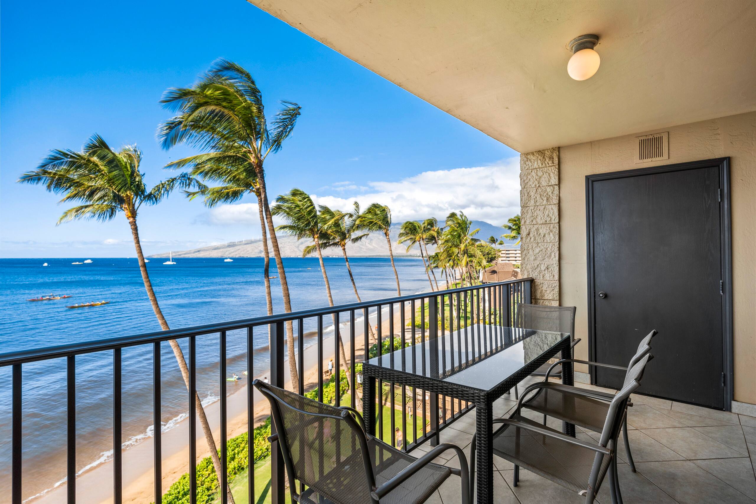 Sun & Stunning Oceanfront Sunsets–Kihei Beach #505 - Image 7