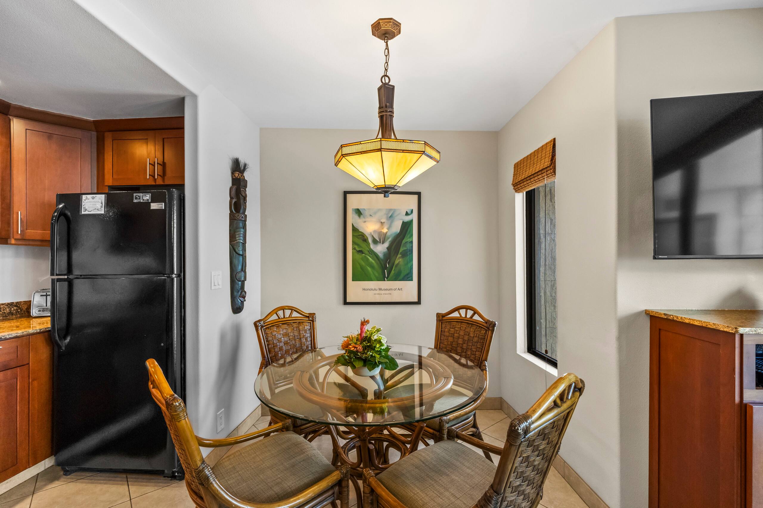 Sun & Stunning Oceanfront Sunsets–Kihei Beach #505 - Image 14
