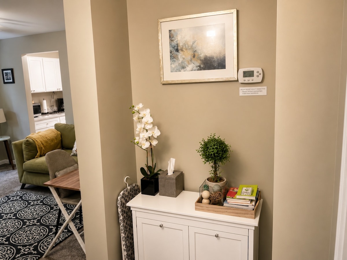 Raguz Getaway Room 2