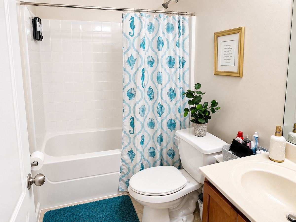 Raguz Getaway Room 1