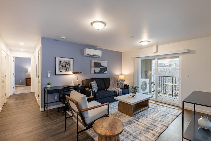 Landing | Chic 2bd, Gym, Clubhouse - Richland, WA