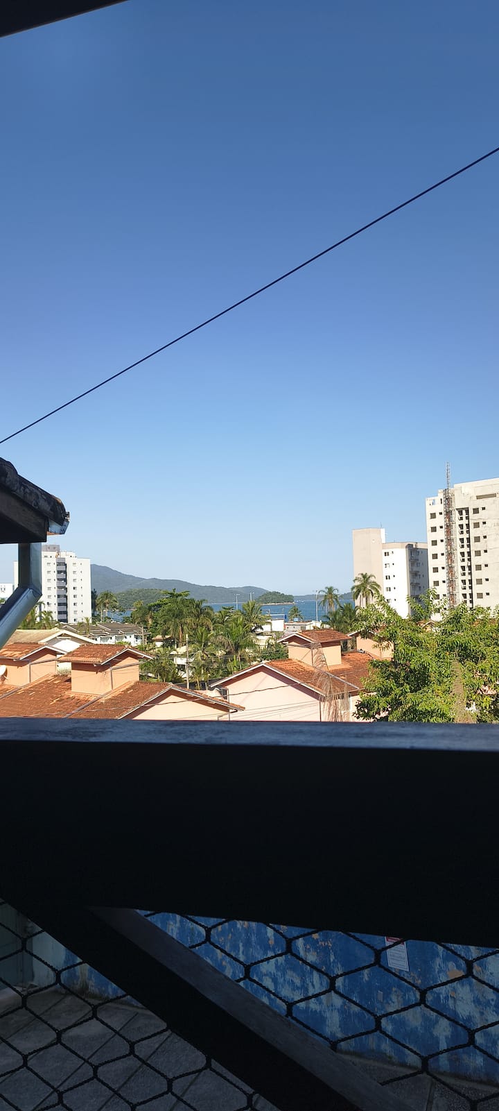 Sobrado Com Churrasqueira E Vista Para O Mar. - Caraguatatuba