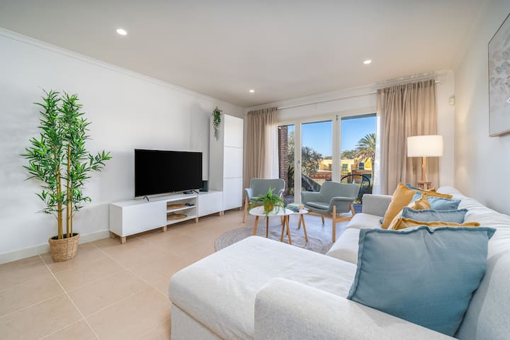 Relaxing Luz Townhouse · Pool · Garden Oasis - Praia da Luz