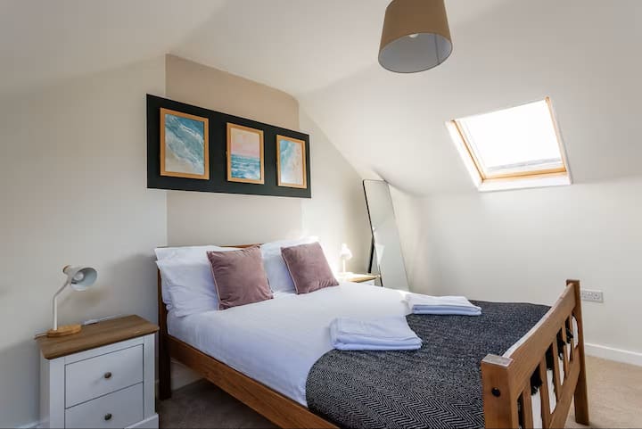 4br Contractor Stay | Parking, Wi-fi, Spacious - サンダーランド