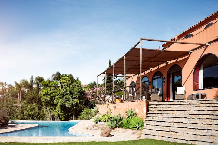 Moroccan Pool House With Seaview - Benalmádena