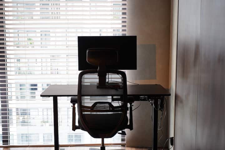Workspace evidence from Dune House - Premium Minimalism