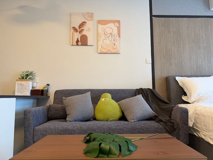 Cozy & Comfort Living | Central Park | 1-3 Pax - Johor