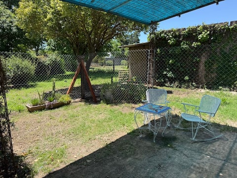 Popular Airbnb listing: Apartment rental in Colonia Caroya in Colonia Caroya