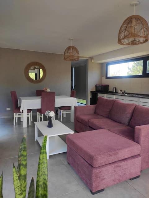 Popular Airbnb listing: the Fratelli III cabins in Mercedes