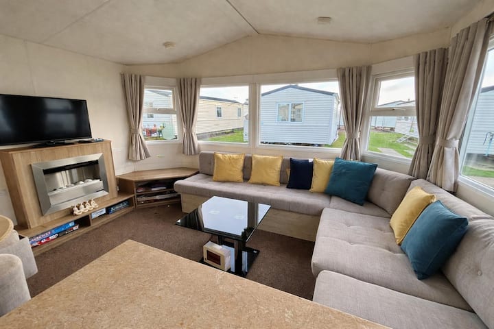 Jane’s Caravan - Hayling Island Holiday Park - Hampshire